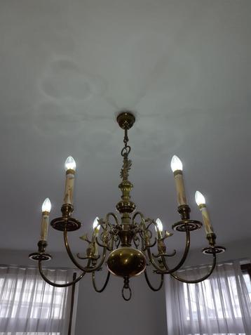 Lustre en laiton 6 branches avec ampoules LED beschikbaar voor biedingen
