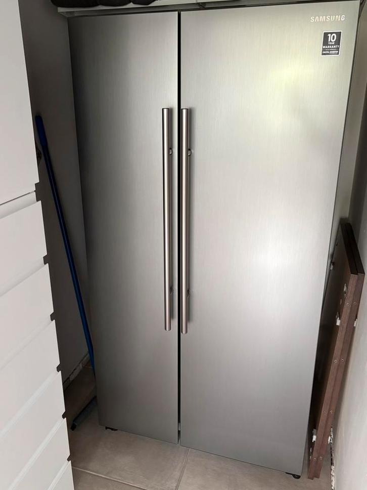 Amerikaanse koelkast Samsung, Elektronische apparatuur, Koelkasten en IJskasten, Gebruikt, Met aparte vriezer, 200 liter of meer