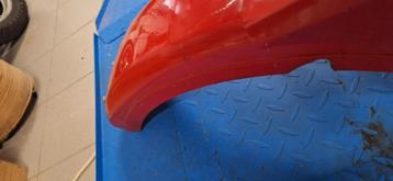 Achterspatbord rode kleur oldtimer Moto Guzzi V50 III. beschikbaar voor biedingen