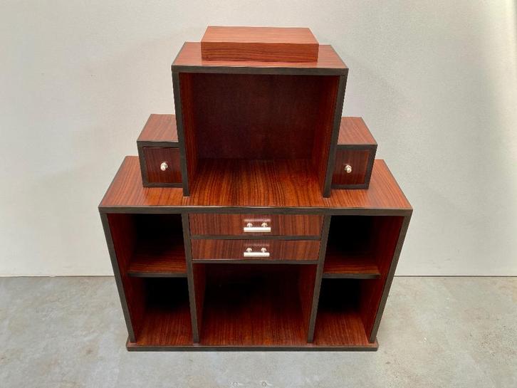 Art Deco skyscraper kast, Antiek en Kunst, Antiek | Meubels | Kasten, Ophalen