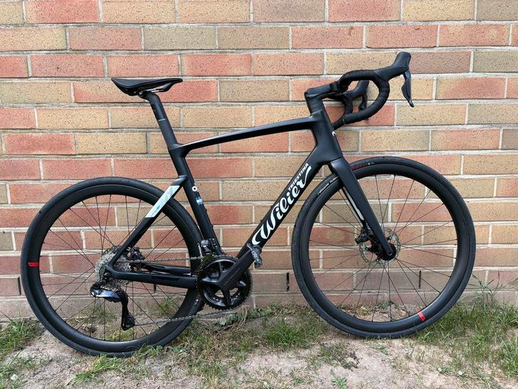 Wilier Cento 10 Hybrid Ultegra Di2 – Roues carbone–État neuf, Fietsen en Brommers, Fietsen | Racefietsen, Zo goed als nieuw, Carbon