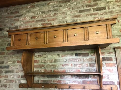 Robuust Houten Schap in Eshout met 5 Schuiven – Praktisch &, Huis en Inrichting, Woonaccessoires | Wandplanken en Boekenplanken