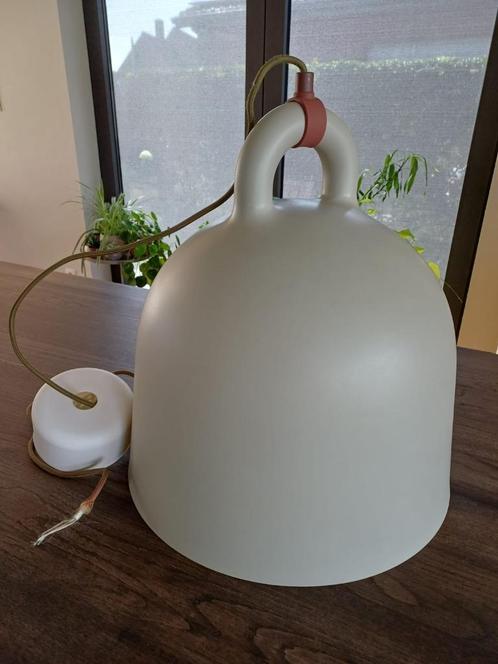 Normann copenhagen bell lamp medium, Huis en Inrichting, Lampen | Hanglampen, Gebruikt, Minder dan 50 cm, Metaal, Overige materialen