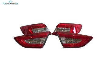 Maserati Quattroporte M156 achterlichten set LED links recht beschikbaar voor biedingen