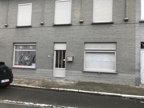 Maison/Salon de coiffure, Immo, Huizen en Appartementen te koop, Provincie Henegouwen, 200 tot 500 m², Tussenwoning, F