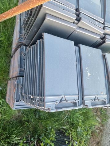 Dakpannen, Doe-het-zelf en Bouw, Ophalen, Zo goed als nieuw, Dakpannen