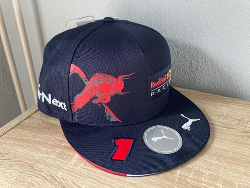 Max Verstappen 2022 Seizoens cap Red Bull Racing RB18 pet, Collections, Marques automobiles, Motos & Formules 1, Neuf, ForTwo