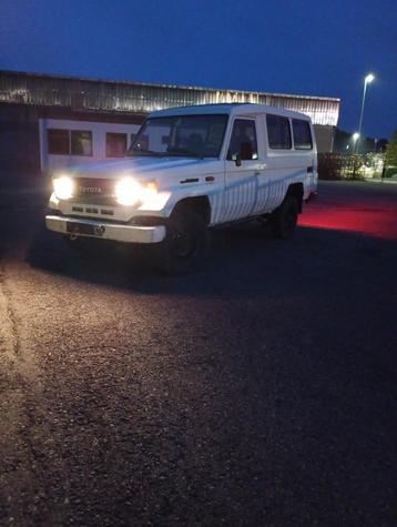 Toyota Landcruiser J75 Troopy* LANG CHASSIS -Land cruiser beschikbaar voor biedingen