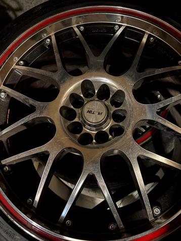 Volkswagen/Audi GTI of RS velgen beschikbaar voor biedingen
