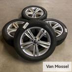 VW Tiguan Pirelli Sottozero 210 serie 2 235/55/R18 104H, 18 inch, Gebruikt, Banden en Velgen, 235 mm