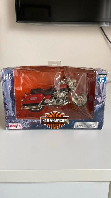 Harley Davidson, Motos, Particulier