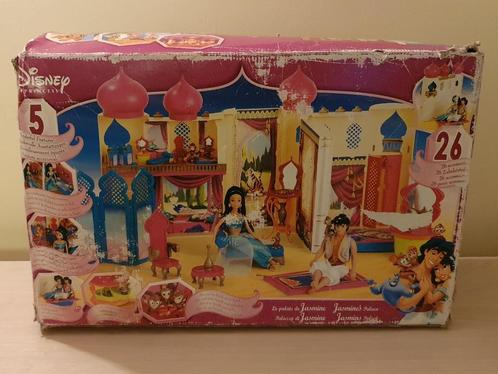 DISNEY ALADDIN JASMINE Palace Maison de poupée, Enfants & Bébés, Jouets | My Little Pony, Comme neuf, Enlèvement