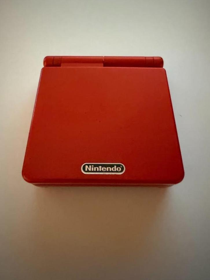 Gameboy Advance SP Rood, Games en Spelcomputers, Spelcomputers | Nintendo Game Boy, Gebruikt, Ophalen of Verzenden