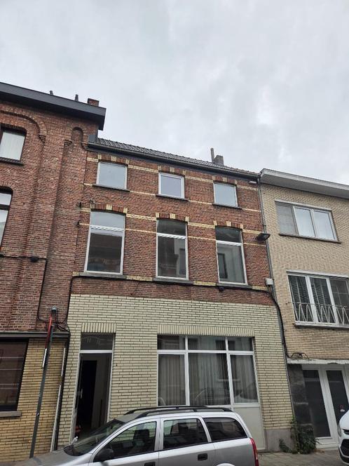 1 slaapkamer appartement TE HUUR top locatie in Aalst, Immo, Appartementen en Studio's te huur, Provincie Oost-Vlaanderen, 50 m² of meer