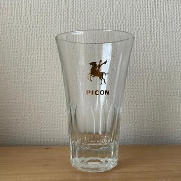 5 vintage Picon glazen met het gouden ridder Picon logo beschikbaar voor biedingen