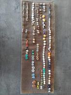 Oorstekers in verschillende vormen,kleuren;2 euro/stuk., Ophalen of Verzenden, Zo goed als nieuw, Overige kleuren, Knopjes of Stekers