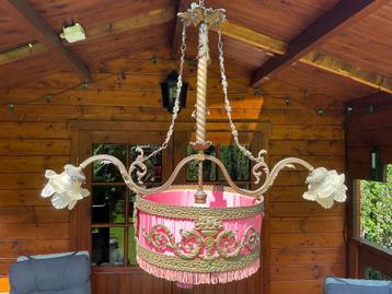 Prachtige antieke bronzen hanglamp met oud roze korf, Enlèvement, Comme neuf, Tissus, 50 à 75 cm