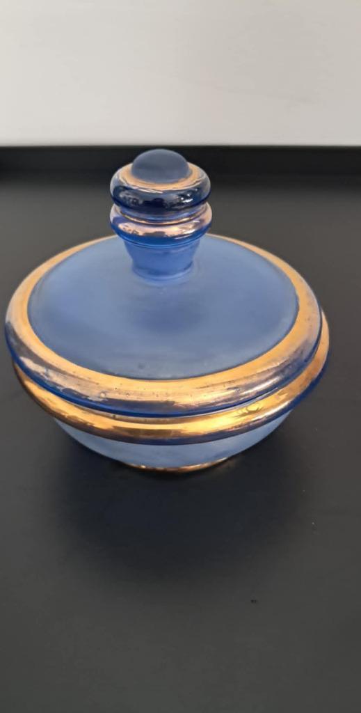 Bonbonnière bleue cristal de Bohème, Antiek en Kunst, Antiek | Glaswerk en Kristal, Ophalen