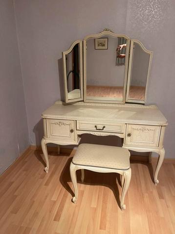 Make-up / kaptafel, Enlèvement, Comme neuf