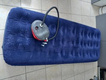 Matelas pneumatique gonflable et gonfleur, Enlèvement ou Envoi