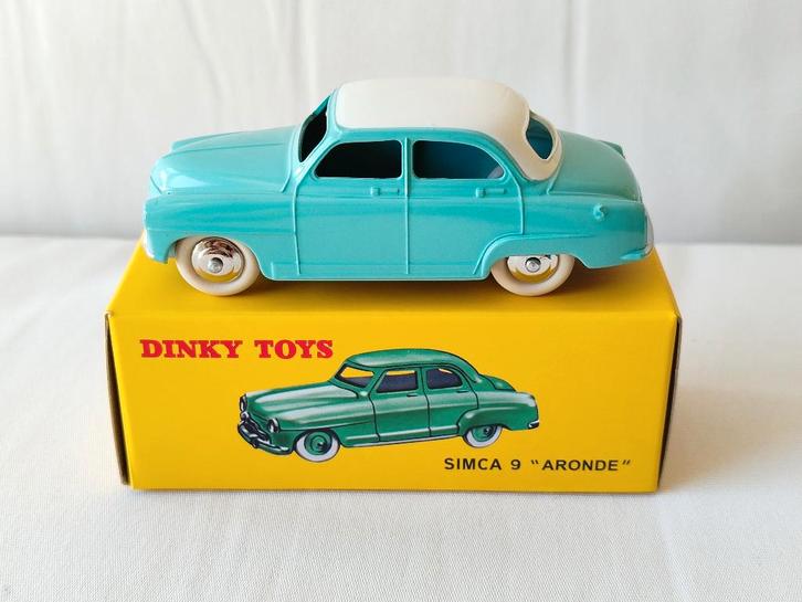 Dinky Atlas _ SIMCA 9 Aronde _ ref. 24U (2 tons bleus), Hobby & Loisirs créatifs, Voitures miniatures | 1:43, Comme neuf, Voiture