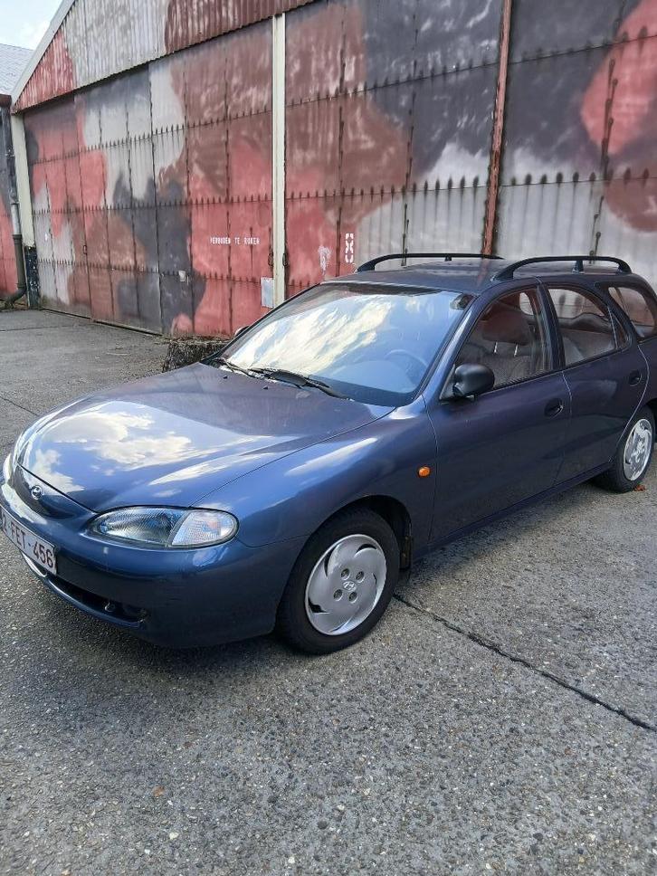 Te koop Hyundai Lantra 1600 met 135000 km!!!!, Auto's, Hyundai, Bedrijf, Lantra, Benzine, Euro 2, Break, 5 deurs, Handgeschakeld