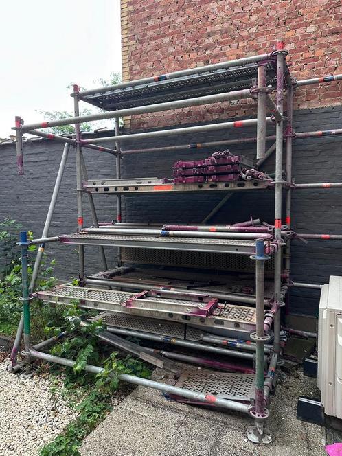 Layher scaffolding, Diensten en Vakmensen, Gevelrenovatie en Voegers