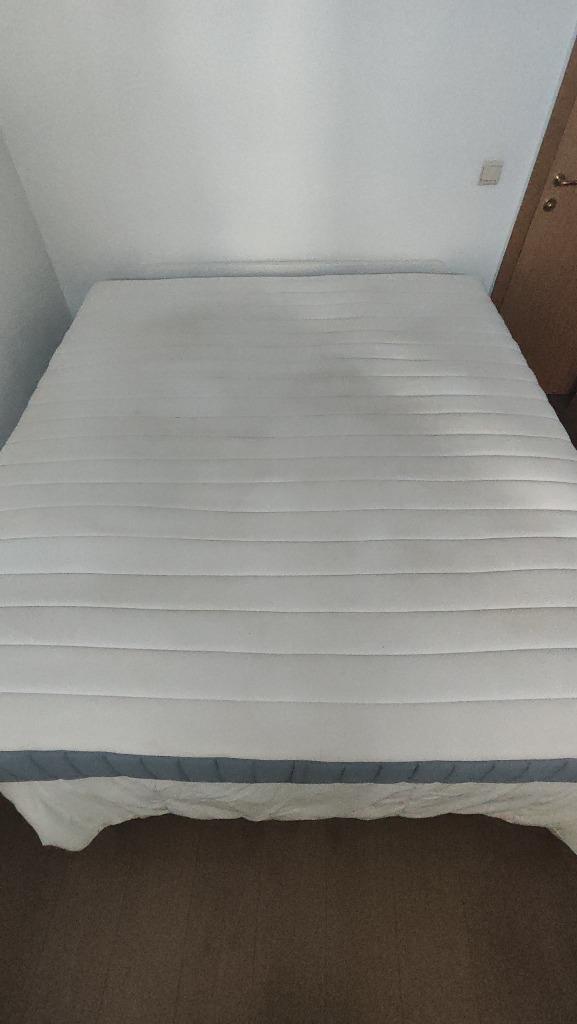 IKEA bed 180x200, Huis en Inrichting, Slaapkamer | Bedden, Gebruikt, Tweepersoons, 180 cm, 200 cm, Overige materialen, Wit, Ophalen
