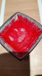 Vintage schaaltje rood grijs zwart keramiek, Antiek en Kunst, Ophalen of Verzenden