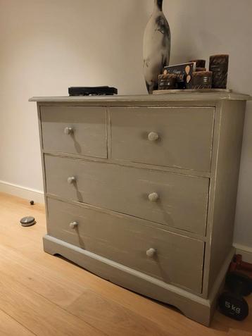 Landelijke commode - flamant stijl beschikbaar voor biedingen