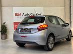 Peugeot 208 1.2i Benzine Ed. "Signature" CarPlay- GPS -Airco, Voorwielaandrijving, Stof, 1199 cc, 110 g/km