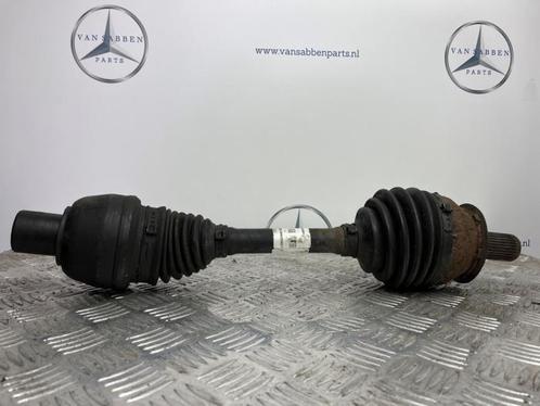 Aandrijfas rechts-voor van een Mercedes CLA, Auto-onderdelen, Remmen en Aandrijving, Mercedes-Benz, Gebruikt, 3 maanden garantie