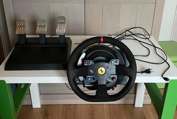 Thrustmaster T300 Ferrari beschikbaar voor biedingen