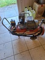 Compressor 220V, 25 tot 100 liter, Ophalen, Gebruikt, 6 tot 10 bar