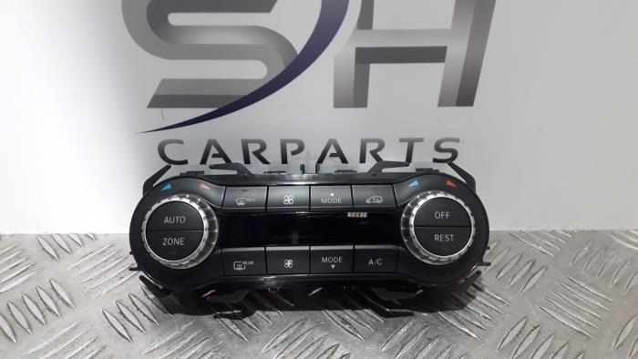 Panneau de commandes chauffage d'un Mercedes CLA, Autos : Pièces & Accessoires, Tableau de bord & Interrupteurs, Mercedes-Benz