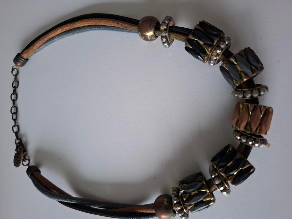 Korte blauw bruine ketting met slotje, Ophalen, Blauw