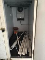 Oude koelcel te geef, Enlèvement