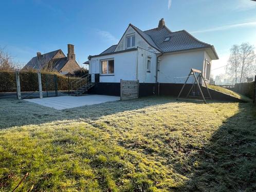 Huis te koop in Oostkerke, Immo, Huizen en Appartementen te koop, Vrijstaande woning, F
