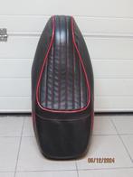 ZGAN  GTS zadel en een zadel voor de PX, Motoren, Scooter, 300 cc, Particulier, 11 kW of minder