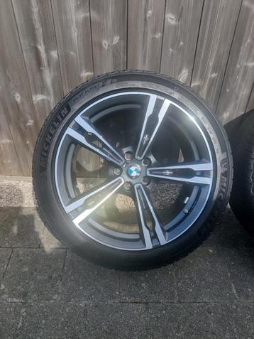 Originele BMW M5 velgen beschikbaar voor biedingen