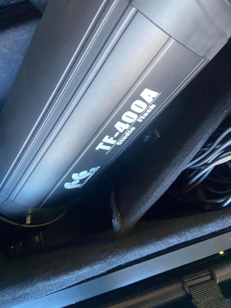 Mobiele koffer met 2 studiofliters, Audio, Tv en Foto, Fotografie | Fotostudio en Toebehoren, Ophalen, Zo goed als nieuw