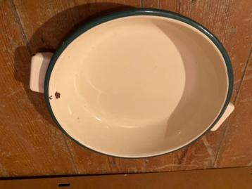 ANCIENNE COCOTTE EN FONTE ET ÉMAIL ÉCRU. BON ÉTAT., Enlèvement ou Envoi