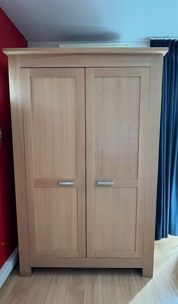 Stevige kledingkast – 125x200x65, Huis en Inrichting, Kasten | Kleerkasten, Zo goed als nieuw, 200 cm of meer, 100 tot 150 cm