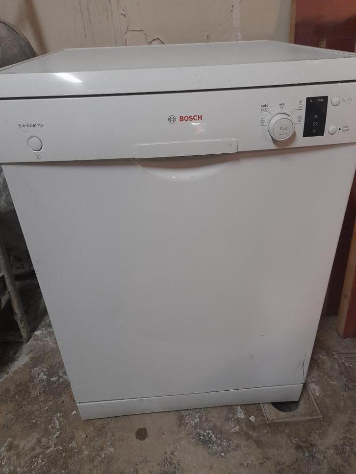 Vaatwasmachine, Elektronische apparatuur, Vaatwasmachines, Zo goed als nieuw, Vrijstaand, Ophalen