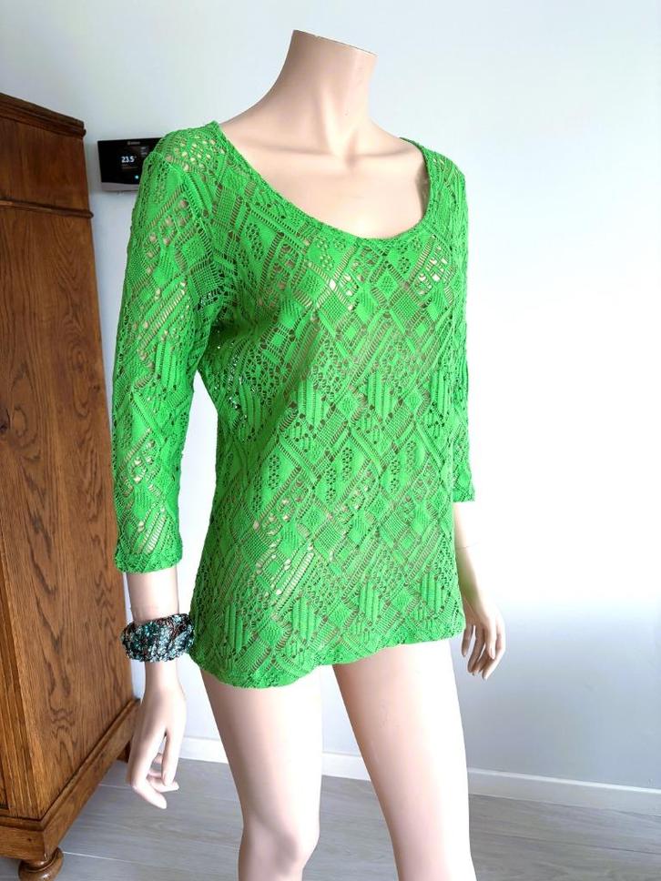 Caroline Biss top – Maat 46 – Gehaakt design, Kleding | Dames, Blouses en Tunieken, Zo goed als nieuw, Maat 42/44 (L), Groen, Verzenden