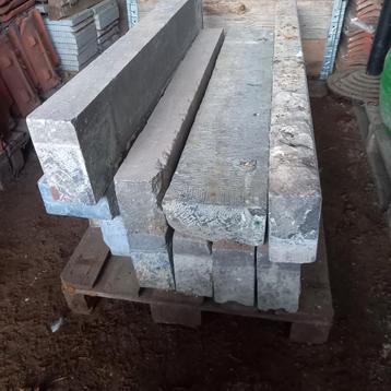 Blauwe steen, arduin dorpels, venstertablet  beschikbaar voor biedingen