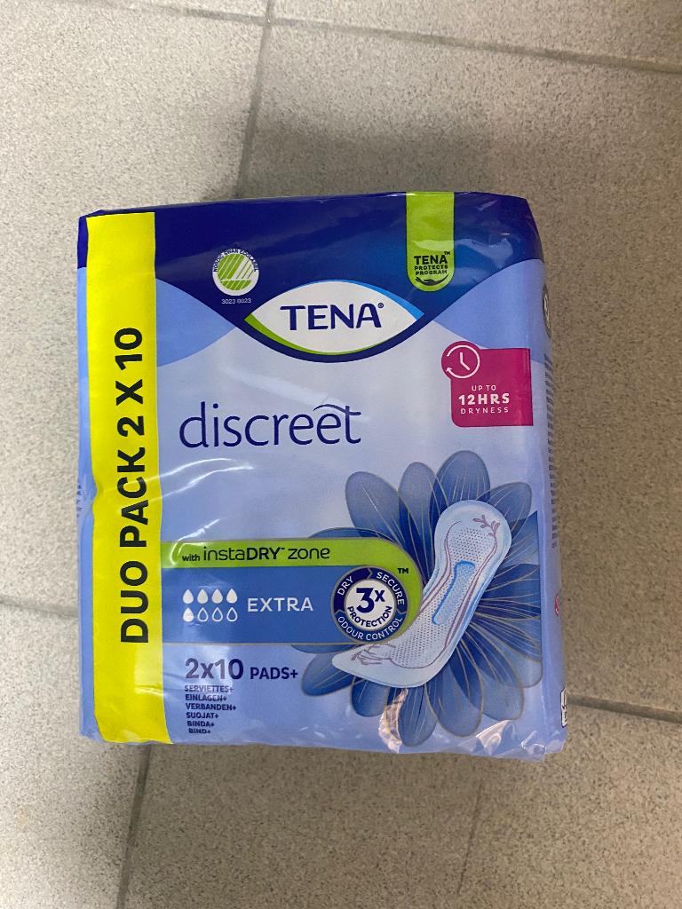 Tena discreet, Enlèvement, Neuf