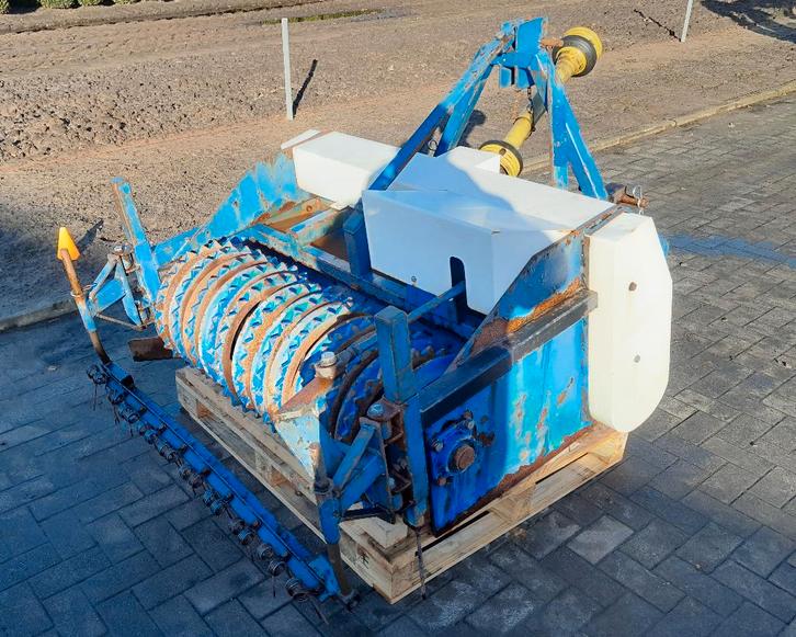 Beddenfrees , Zaaifrees, Tuin en Terras, Gras en Kunstgras, Gebruikt, 20 m² of meer, Ophalen