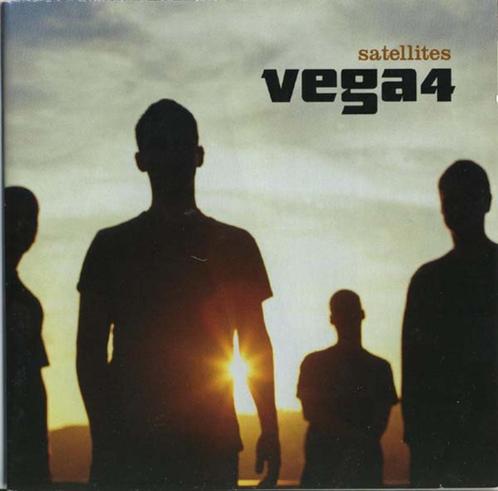 CD Vega4 – Satellites - 2001, Cd's en Dvd's, Cd's | Pop, Zo goed als nieuw, 2000 tot heden, Ophalen of Verzenden
