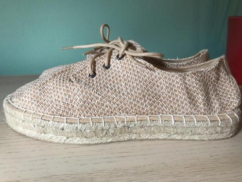 Espadrilles met veters, Kleding | Dames, Schoenen, Zo goed als nieuw, Espadrilles, Beige, Ophalen of Verzenden